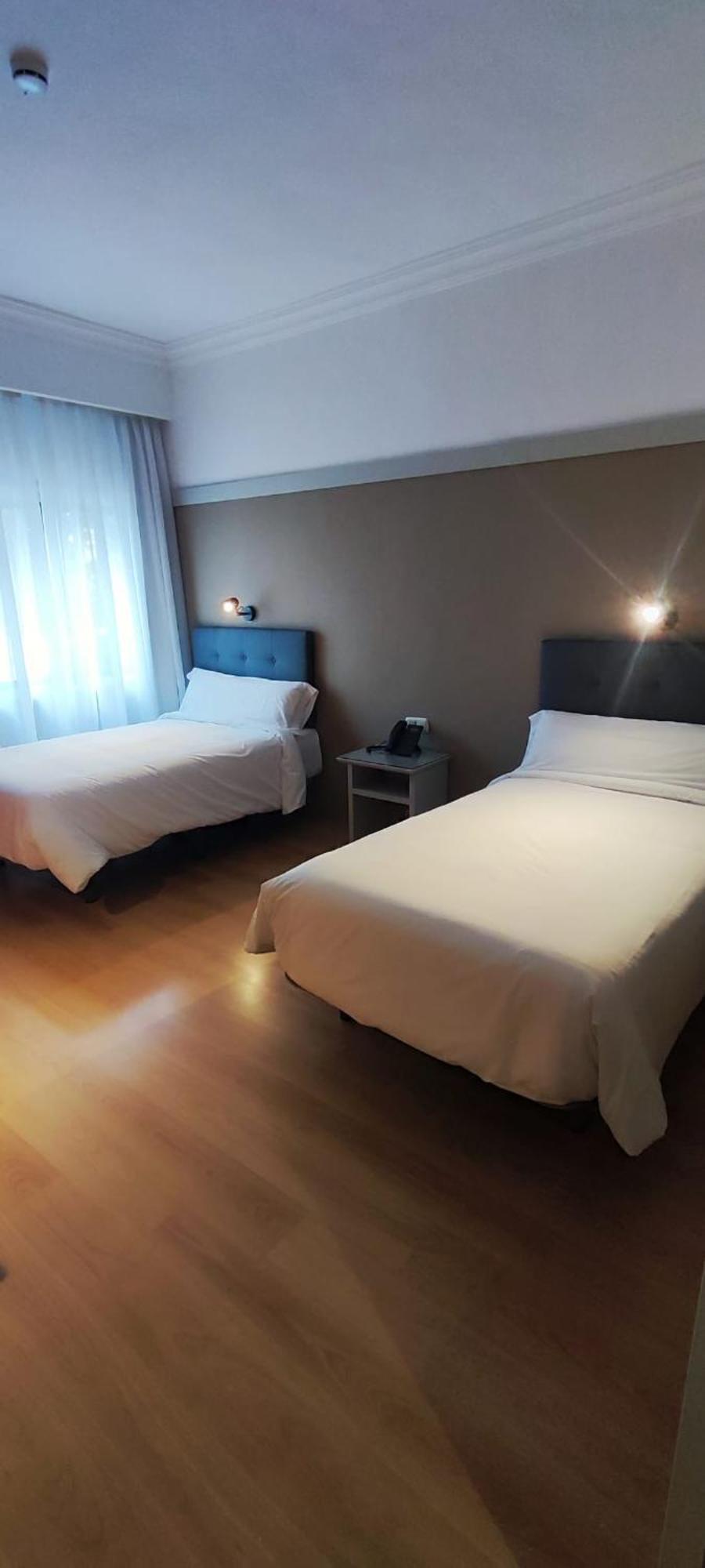 Hotel Ciudad Del Sol Écija Extérieur photo